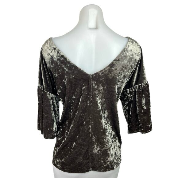 Bobeau Emma Olive Green Velvet Velour Short Bell Sleeve Pullover Blouse Top Sz M - Picture 2 of 4